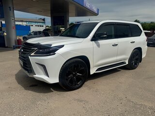 2016 Lexus LX 570 III Рестайлинг 2, белый, 6471000 рублей, вид 2