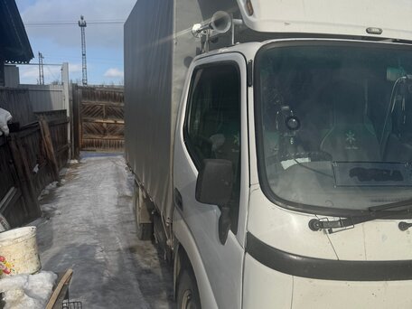 2001 Toyota Dyna, белый, 1550000 рублей, вид 4