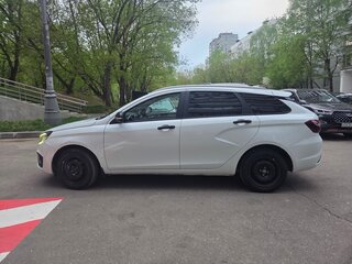 2024 Lada (ВАЗ) Vesta SW I Рестайлинг (NG), белый, 1150000 рублей, вид 4