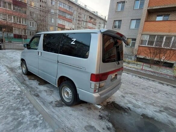 1999 Mazda Bongo Friendee I Рестайлинг, серый, 370000 рублей - вид 6