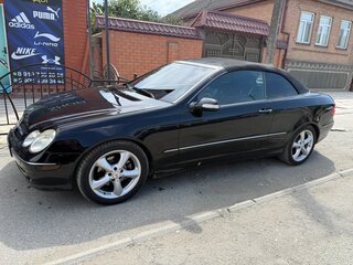 2004 Mercedes-Benz CLK-Класс 320 II (W209), чёрный, 600000 рублей, вид 3