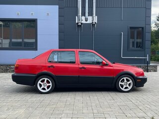 1995 Volkswagen Jetta III, красный, 520000 рублей, вид 3