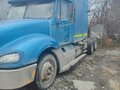 2005 Freightliner Columbia, голубой, 850000 рублей - вид 2