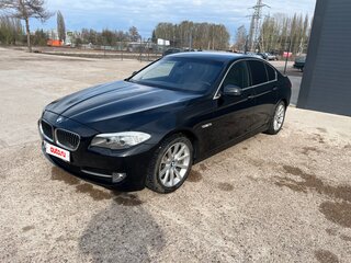 2012 BMW 5 серии 528i VI (F10/F11/F07), чёрный, 1350000 рублей, вид 2