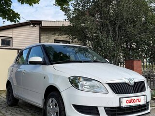 2011 Skoda Fabia II Рестайлинг, белый, 800000 рублей, вид 5