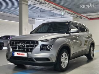 2023 Hyundai Venue I, серебристый, 1537000 рублей, вид 1
