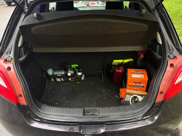 2011 Mazda 2 II Рестайлинг (DE2), фиолетовый, 800000 рублей - вид 12