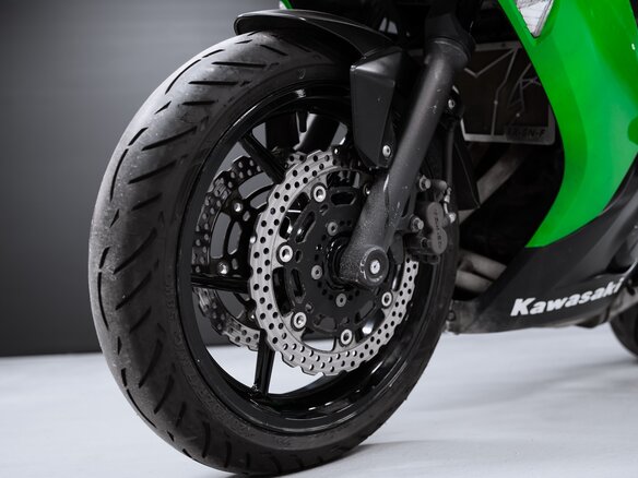 2013 Kawasaki Ninja 650, зелёный, 549900 рублей - вид 10