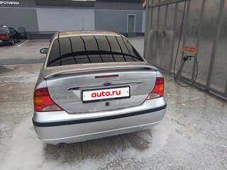 2003 Ford Focus I Рестайлинг, серебристый, 290000 рублей, вид 3