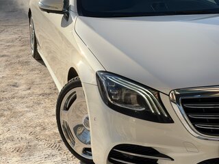 2020 Mercedes-Benz S-Класс 450 VI (W222, C217) Рестайлинг, белый, 7100000 рублей, вид 2