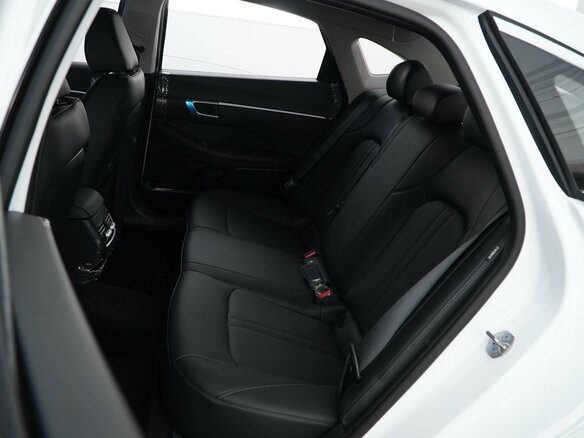 2026 Hyundai Sonata VIII (DN8) Рестайлинг, белый, 4399074 рублей - вид 8