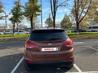 2014 Hyundai ix35 I Рестайлинг, коричневый, 1440000 рублей, вид 3