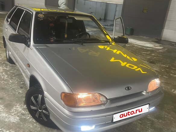 2004 Lada (ВАЗ) 2114, серебристый, 100000 рублей - вид 2