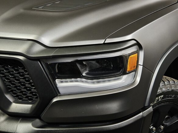 2022 Ram 1500 Crew Cab V, белый, 7249000 рублей - вид 9