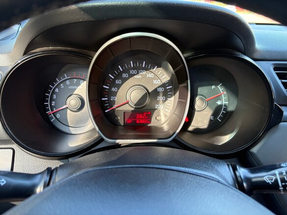 2015 Kia Rio III Рестайлинг, белый - вид 14