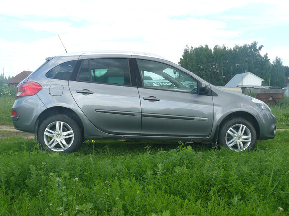 2009 Renault Clio III Рестайлинг, серый, 600000 рублей - вид 2