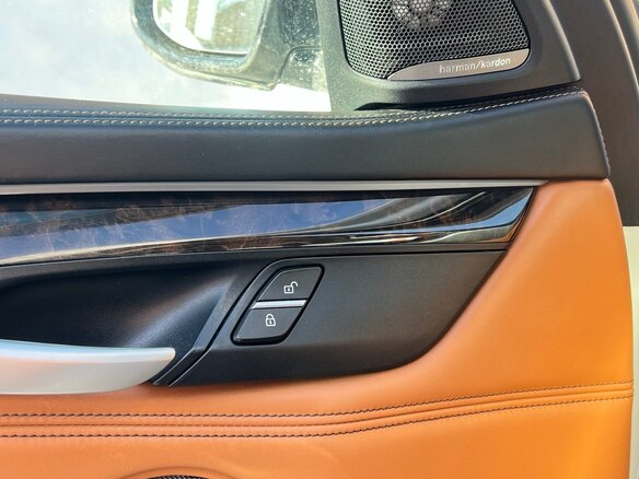 2015 BMW X6 35i II (F16), белый - вид 12