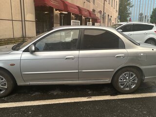 2006 Kia Spectra I Рестайлинг 2, серебристый, 185000 рублей, вид 4