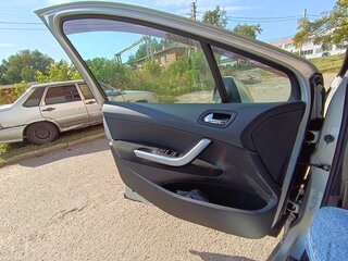 2008 Peugeot 308 I, серебристый, 415000 рублей, вид 2
