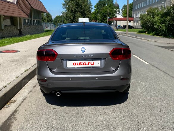 2010 Renault Fluence I, серый, 570000 рублей - вид 5