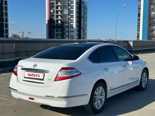 2011 Nissan Teana II (J32) Рестайлинг, белый, 1190000 рублей, вид 5
