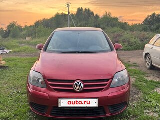 2008 Volkswagen Golf Plus I, красный, 445000 рублей, вид 2