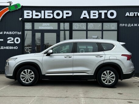 2021 Hyundai Santa Fe IV Рестайлинг, серебристый, 3310000 рублей, вид 4