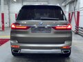 2021 BMW X7 40d I (G07), зелёный, 9800000 рублей - вид 3