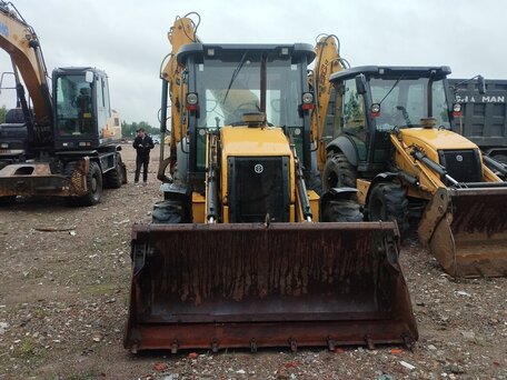2019 New Holland B80B, жёлтый, 4073600 рублей, вид 2