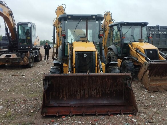 2019 New Holland B80B, жёлтый, 4144000 рублей - вид 1
