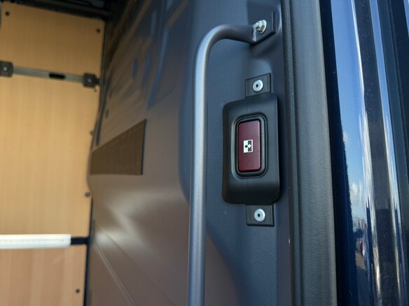 2024 Mercedes-Benz Sprinter, синий, 13500000 рублей - вид 17
