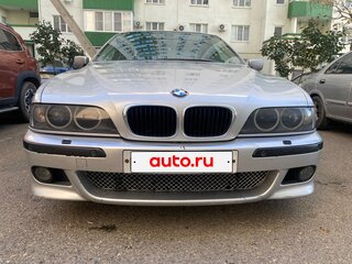 2001 BMW 5 серии 525i IV (E39) Рестайлинг, серебристый, 900000 рублей, вид 5