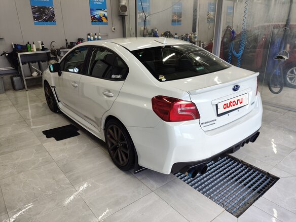 2018 Subaru WRX I Рестайлинг, белый, 3050000 рублей - вид 6