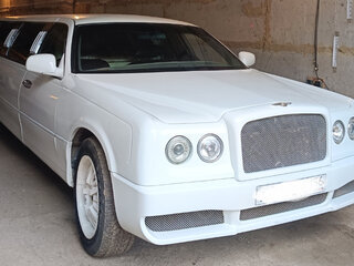 2000 Lincoln Town Car III, белый, 780000 рублей, вид 2