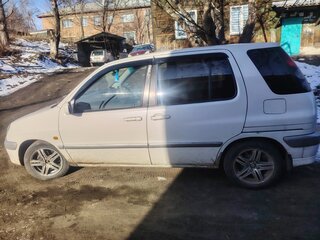 1999 Toyota Raum I, белый, 275000 рублей, вид 4