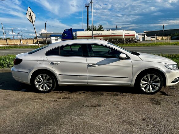 2012 Volkswagen Passat CC I Рестайлинг, белый, 1350000 рублей - вид 3