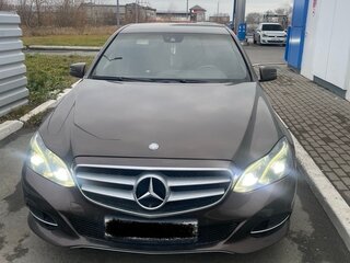 2013 Mercedes-Benz E-Класс 200 IV (W212, S212, C207) Рестайлинг, коричневый, 1780000 рублей, вид 1