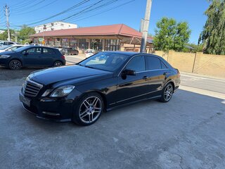 2012 Mercedes-Benz E-Класс 200 7G-Tronic IV (W212, S212, C207), чёрный, 1250000 рублей, вид 4