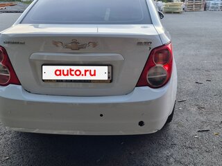 2013 Chevrolet Aveo II, белый, 1200000 рублей, вид 5