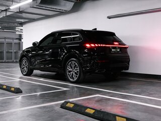 2026 Audi Q5 L III (GU), чёрный, 6658000 рублей, вид 4