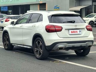 2018 Mercedes-Benz GLA 200 I (X156) Рестайлинг, белый, 1660000 рублей, вид 3