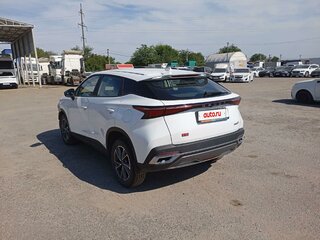 2024 Omoda C5 I Рестайлинг, белый, 1512000 рублей, вид 4
