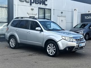 2011 Subaru Forester III Рестайлинг, серебристый, 1150000 рублей, вид 3