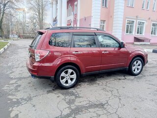 2008 Subaru Forester III, красный, 1400000 рублей, вид 3