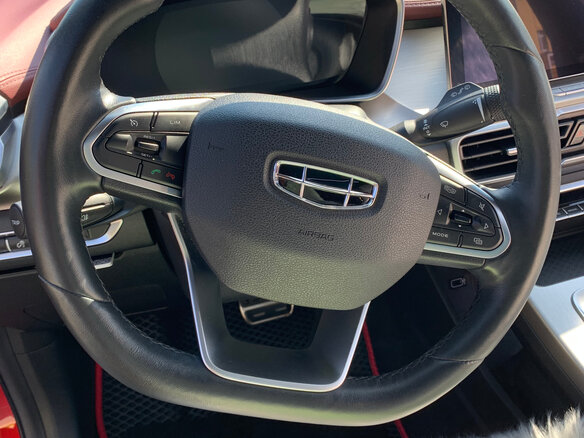 2020 Geely Coolray I, красный, 1870000 рублей - вид 19