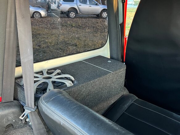 1995 Jeep Wrangler I (YJ), красный, 1450000 рублей - вид 16