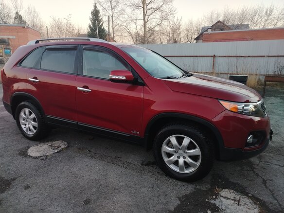 2010 Kia Sorento II, красный, 1150000 рублей - вид 5