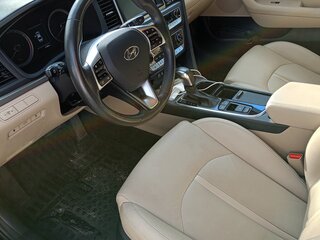 2019 Hyundai Sonata VII (LF) Рестайлинг, чёрный, 2200000 рублей, вид 5