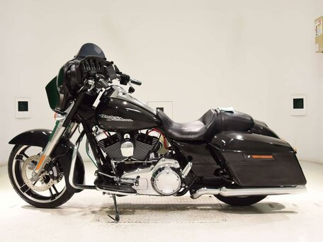 2014 Harley-Davidson Street Glide, чёрный, 1399000 рублей, вид 1