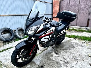 2011 Suzuki V-Strom DL 650, чёрный, 370000 рублей, вид 1